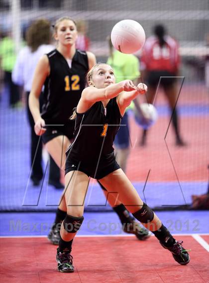 Thumbnail 3 in Caliche vs. Stratton (CHSAA 1A Pool II) photogallery.