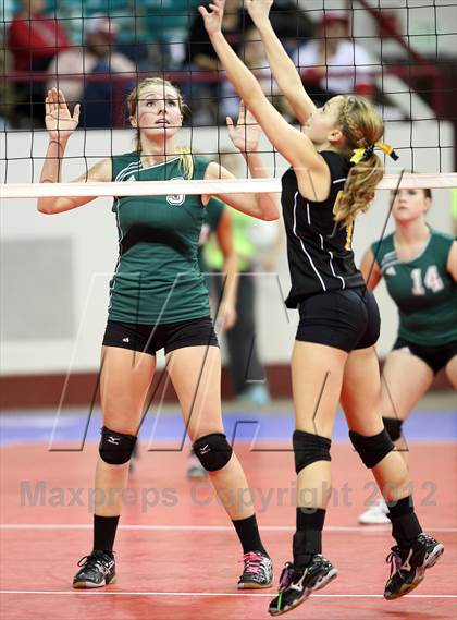 Thumbnail 3 in Caliche vs. Stratton (CHSAA 1A Pool II) photogallery.