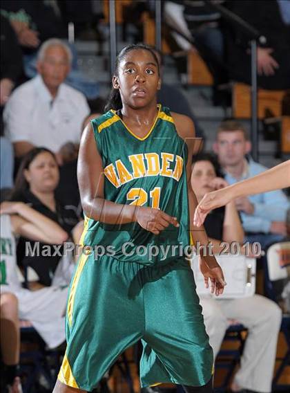 Thumbnail 3 in Vanden vs. St. Mary's (CIF SJS D3 Playoffs) photogallery.
