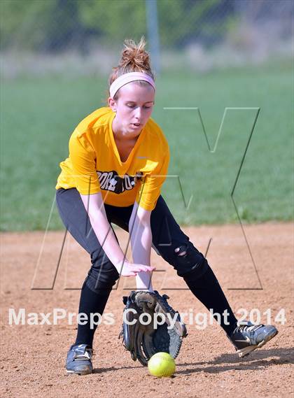 Thumbnail 3 in Moorestown @ Rancocas Valley photogallery.