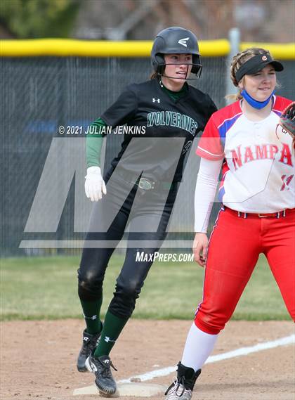 Thumbnail 1 in Wood River @ Nampa photogallery.