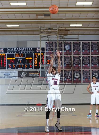 Thumbnail 3 in Maranatha vs Oak Park (Rose City Roundball Classic) photogallery.