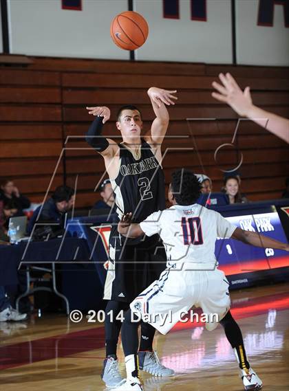 Thumbnail 1 in Maranatha vs Oak Park (Rose City Roundball Classic) photogallery.