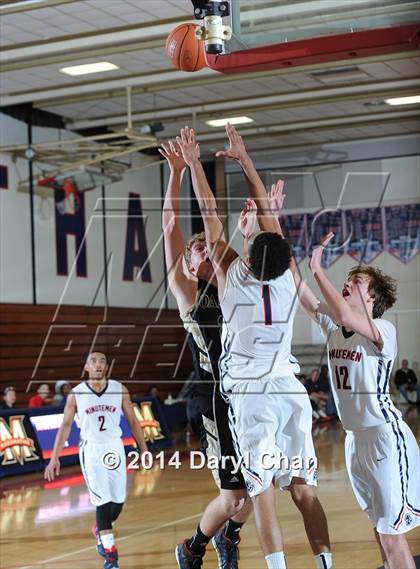 Thumbnail 2 in Maranatha vs Oak Park (Rose City Roundball Classic) photogallery.