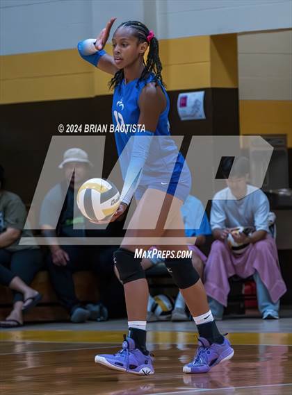 Thumbnail 3 in Moanalua @ Kalaheo photogallery.