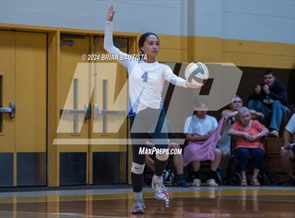 Thumbnail 1 in Moanalua @ Kalaheo photogallery.