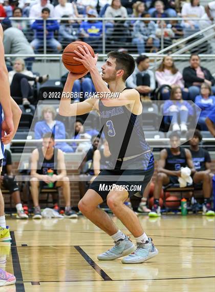 Thumbnail 3 in Sulphur Springs @ Midlothian (UIL 5A Region II BB Area Playoff) photogallery.