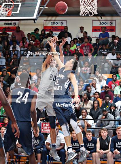 Thumbnail 2 in Hamilton Heights Christian Academy vs. La Lumiere (Chick-Fil-A Classic) photogallery.