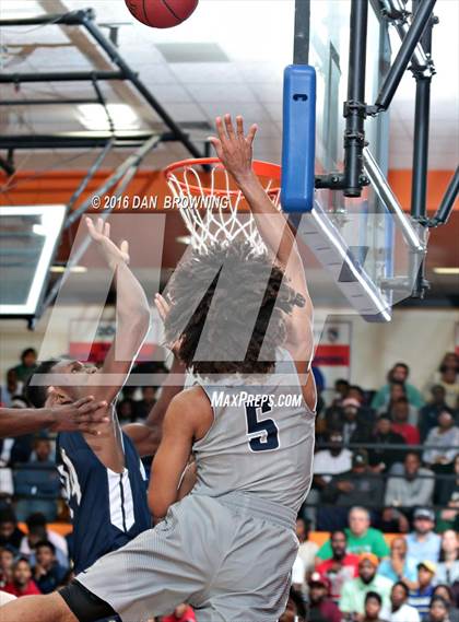 Thumbnail 1 in Hamilton Heights Christian Academy vs. La Lumiere (Chick-Fil-A Classic) photogallery.