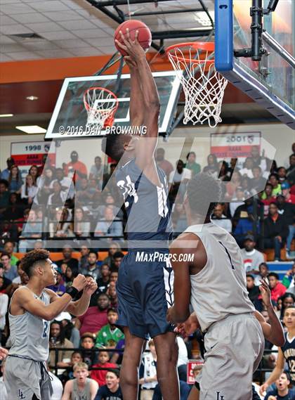 Thumbnail 1 in Hamilton Heights Christian Academy vs. La Lumiere (Chick-Fil-A Classic) photogallery.