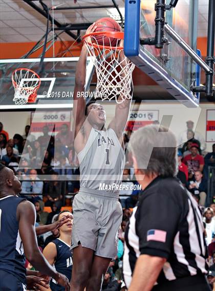 Thumbnail 3 in Hamilton Heights Christian Academy vs. La Lumiere (Chick-Fil-A Classic) photogallery.