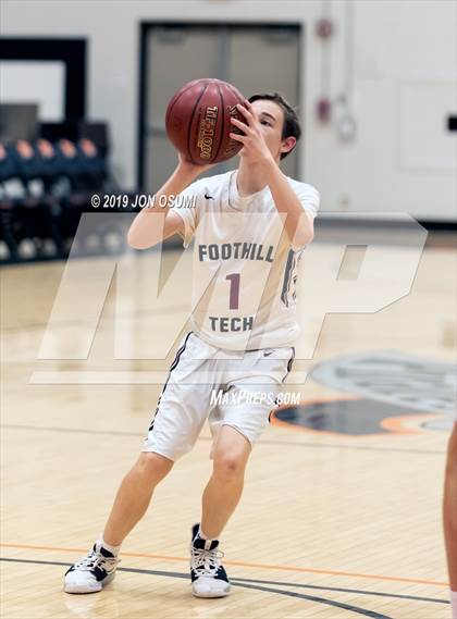 Thumbnail 1 in Carpinteria @ Foothill Tech photogallery.