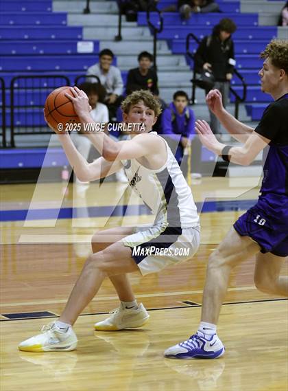 Thumbnail 3 in Lehman @ Regents (Lobo Pack Attack Classic) photogallery.