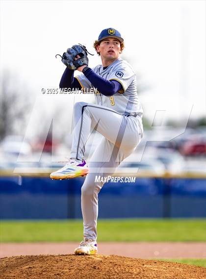 Thumbnail 2 in Archbishop Moeller vs Springboro (Scrimmage) photogallery.
