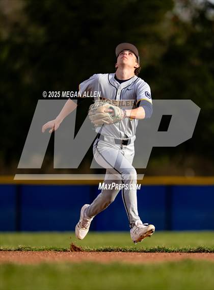 Thumbnail 1 in Archbishop Moeller vs Springboro (Scrimmage) photogallery.