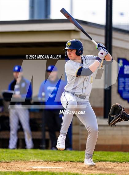 Thumbnail 3 in Archbishop Moeller vs Springboro (Scrimmage) photogallery.