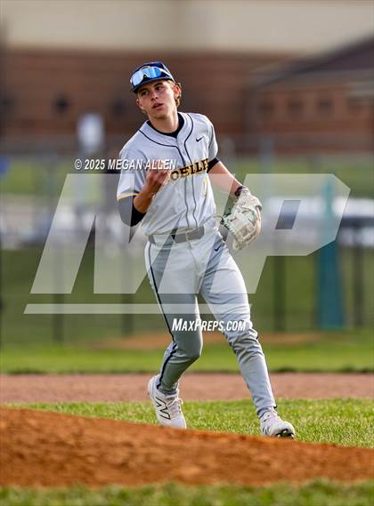 Thumbnail 2 in Archbishop Moeller vs Springboro (Scrimmage) photogallery.