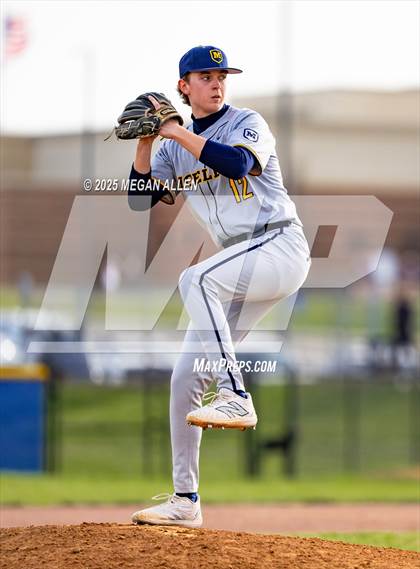 Thumbnail 3 in Archbishop Moeller vs Springboro (Scrimmage) photogallery.
