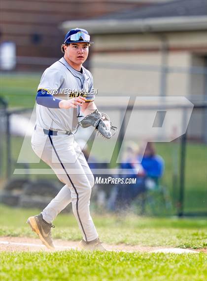 Thumbnail 2 in Archbishop Moeller vs Springboro (Scrimmage) photogallery.