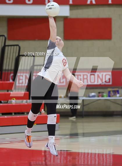 Thumbnail 2 in Corner Canyon @ Mountain Ridge (Sophomore) photogallery.