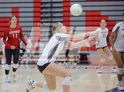 Thumbnail 2 in Corner Canyon @ Mountain Ridge (Sophomore) photogallery.