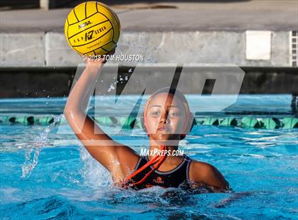 Thumbnail 2 in South Pasadena vs Redondo Union (Bonita Tournament) photogallery.