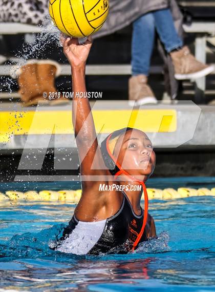 Thumbnail 2 in South Pasadena vs Redondo Union (Bonita Tournament) photogallery.