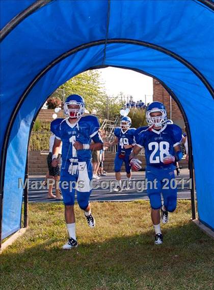 Thumbnail 1 in La Salle @ Covington Catholic photogallery.