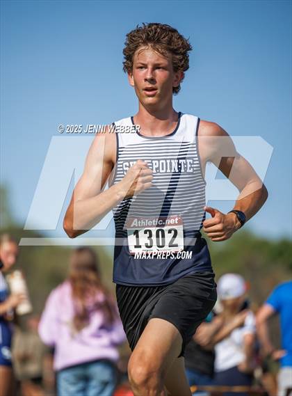 Thumbnail 2 in Larry Burgess Invitational B photogallery.