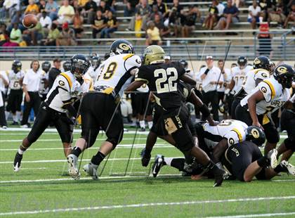 Thumbnail 1 in Garland @ Plano East photogallery.