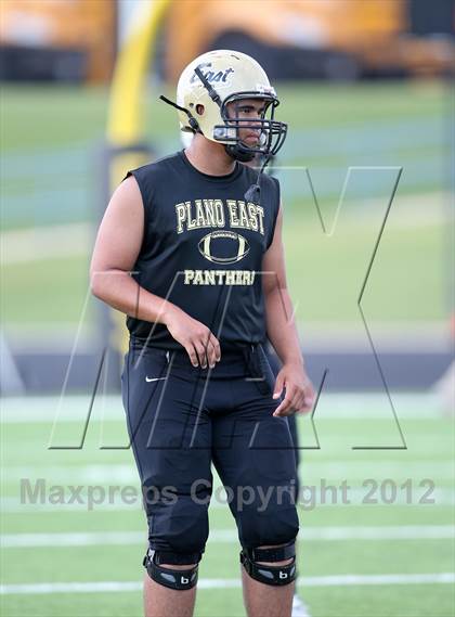 Thumbnail 1 in Garland @ Plano East photogallery.