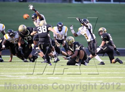 Thumbnail 3 in Garland @ Plano East photogallery.
