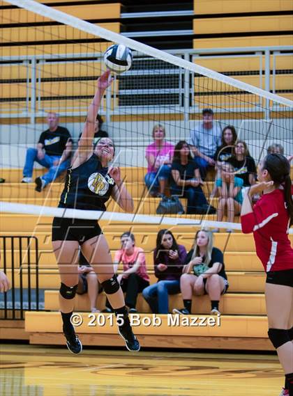 Thumbnail 2 in Columbiana @ Crestview photogallery.