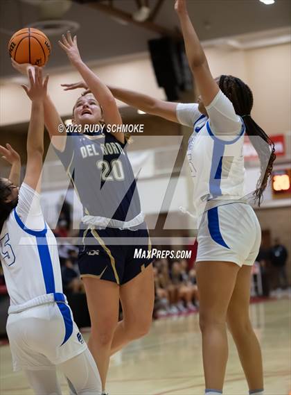 Thumbnail 1 in Del Norte vs. La Jolla Country Day (CIF SDS Girls Championship) photogallery.