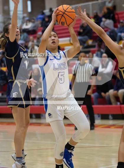Thumbnail 1 in Del Norte vs. La Jolla Country Day (CIF SDS Girls Championship) photogallery.