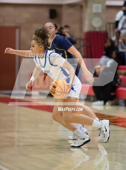 Thumbnail 3 in Del Norte vs. La Jolla Country Day (CIF SDS Girls Championship) photogallery.