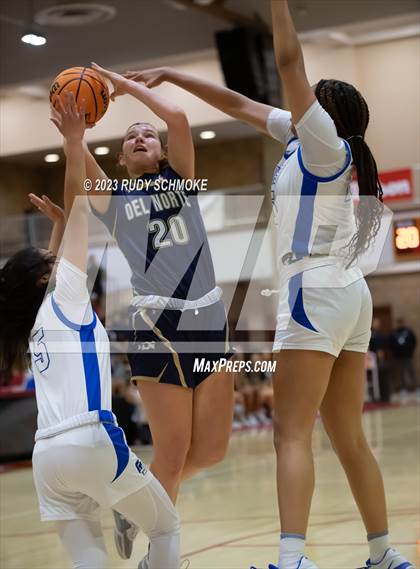 Thumbnail 3 in Del Norte vs. La Jolla Country Day (CIF SDS Girls Championship) photogallery.