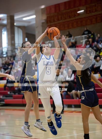 Thumbnail 3 in Del Norte vs. La Jolla Country Day (CIF SDS Girls Championship) photogallery.
