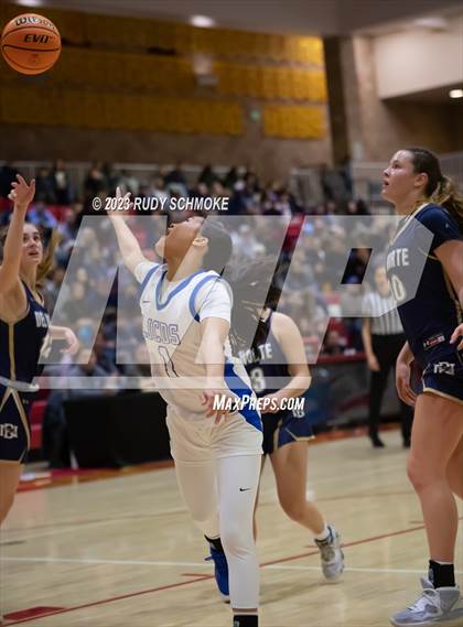 Thumbnail 3 in Del Norte vs. La Jolla Country Day (CIF SDS Girls Championship) photogallery.