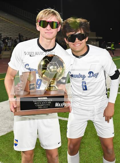 Thumbnail 1 in Phoenix Country Day vs. American Leadership Academy - Gilbert North (AIA 3A Final - Awards) photogallery.