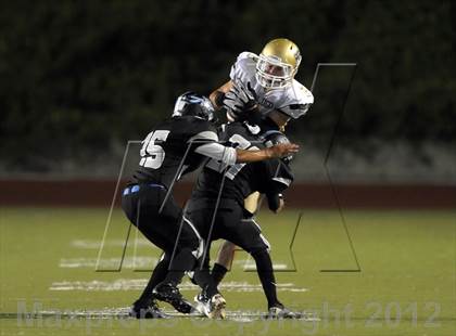 Thumbnail 3 in Azusa vs. Don Lugo photogallery.