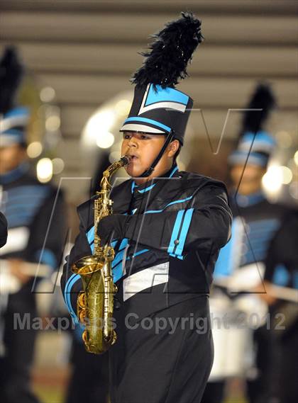 Thumbnail 2 in Azusa vs. Don Lugo photogallery.