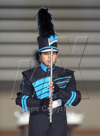 Thumbnail 2 in Azusa vs. Don Lugo photogallery.