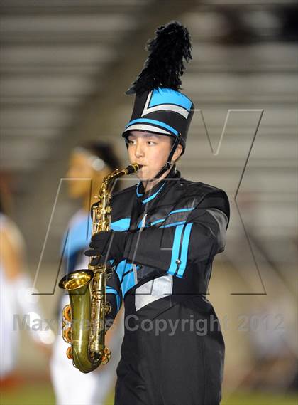 Thumbnail 1 in Azusa vs. Don Lugo photogallery.