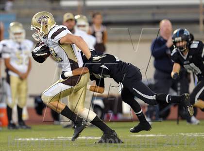Thumbnail 1 in Azusa vs. Don Lugo photogallery.
