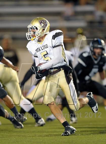 Thumbnail 3 in Azusa vs. Don Lugo photogallery.