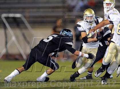 Thumbnail 2 in Azusa vs. Don Lugo photogallery.