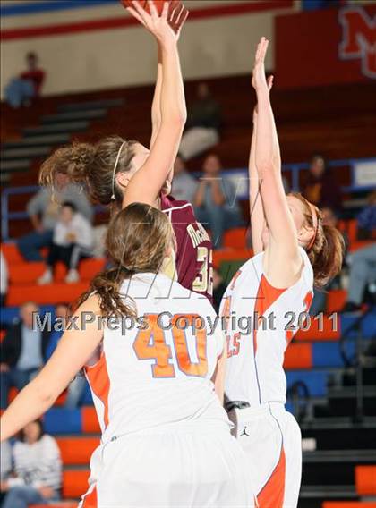 Thumbnail 1 in McLean County @ Marshall County (Marshall County Hoopfest) photogallery.