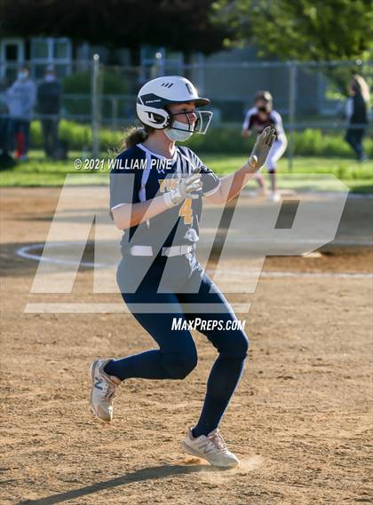Thumbnail 1 in Pine Bush @ Kingston photogallery.