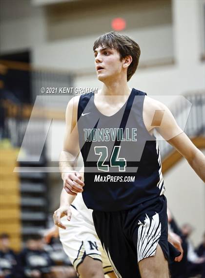 Thumbnail 2 in Zionsville @ Noblesville photogallery.